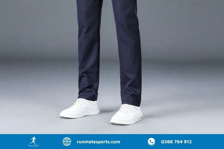 Những Bí Quyết Quần Tây Phối Giày Sneaker Cực Chất quan-tay-khong-chi-di-voi-giay-da